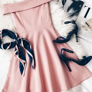 NWT! Lulus Season Of Fun Blush